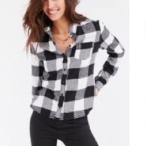 Urban Outfitters BDG black and white flannel size L